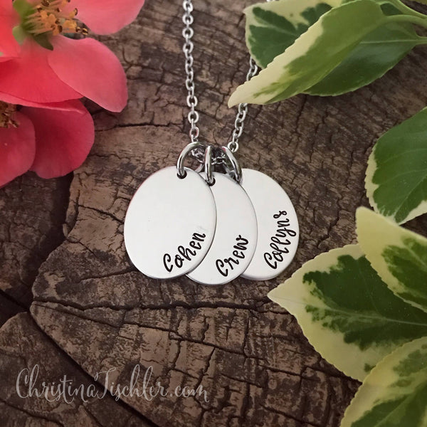 Oval Pendant Necklace